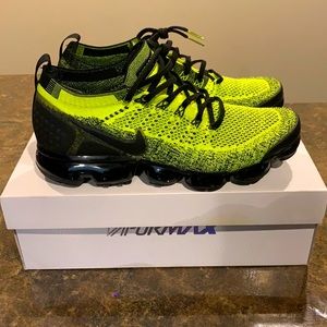 Nike Air Vapormax Flyknit 2